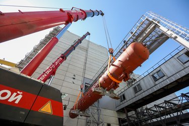 Подъем барабана котлоагрегата на эстакаду, июнь 2024