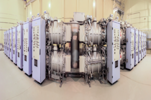 Комплектное распределительное устройство элегазовое 110 кВ с двумя секционированными выключателями рабочих систем шин ЗРУ ЭС-2 Центральной ТЭЦ