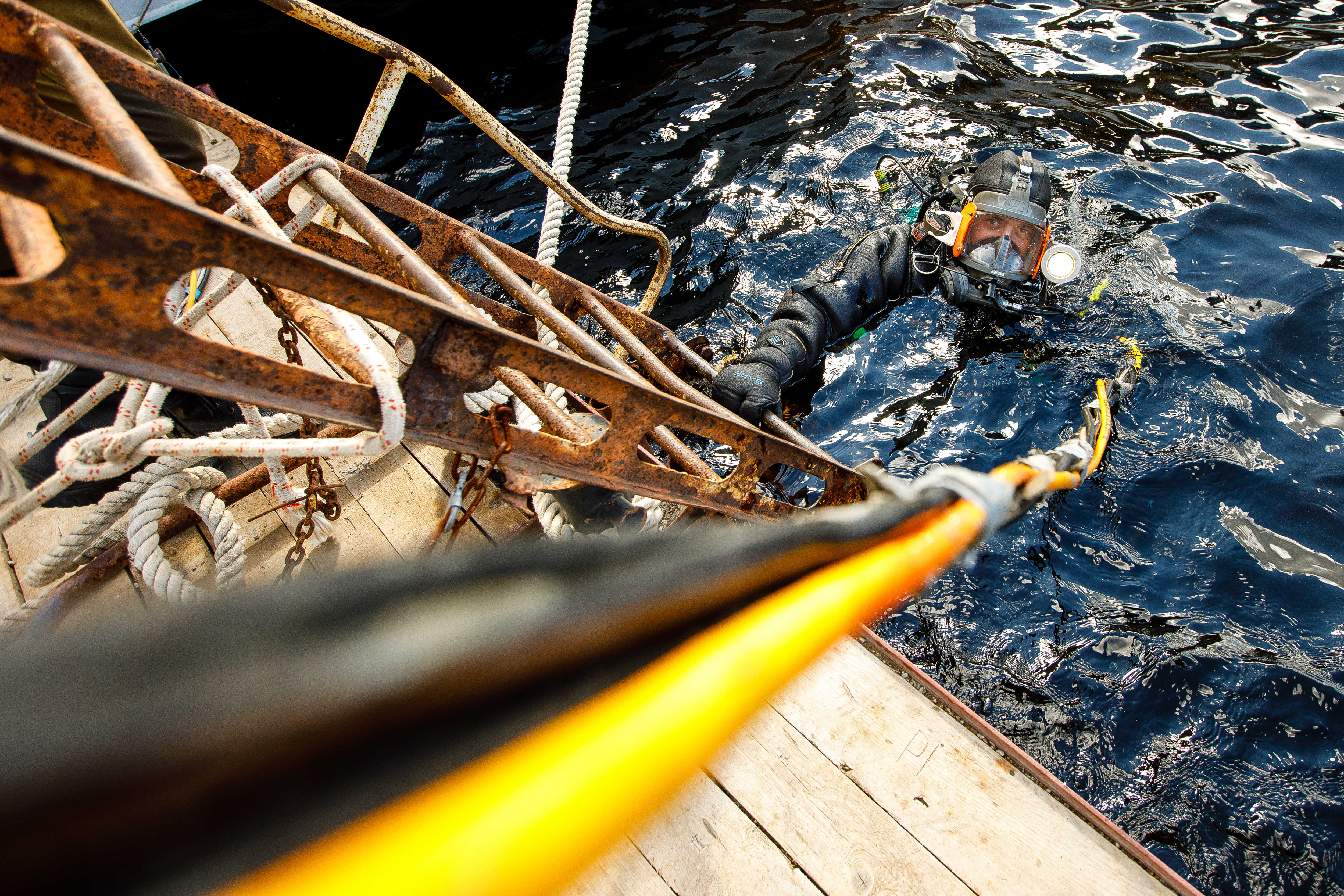 Diving work at the HPP. Preparation takes up to two hours